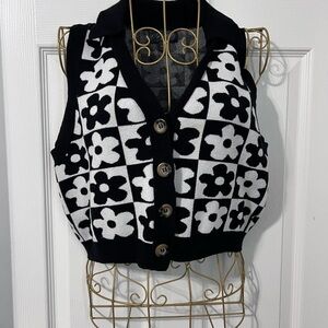 Say What? Black and White Floral Crop Top